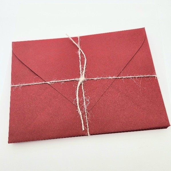 Red A7 Envelopes 10/pk